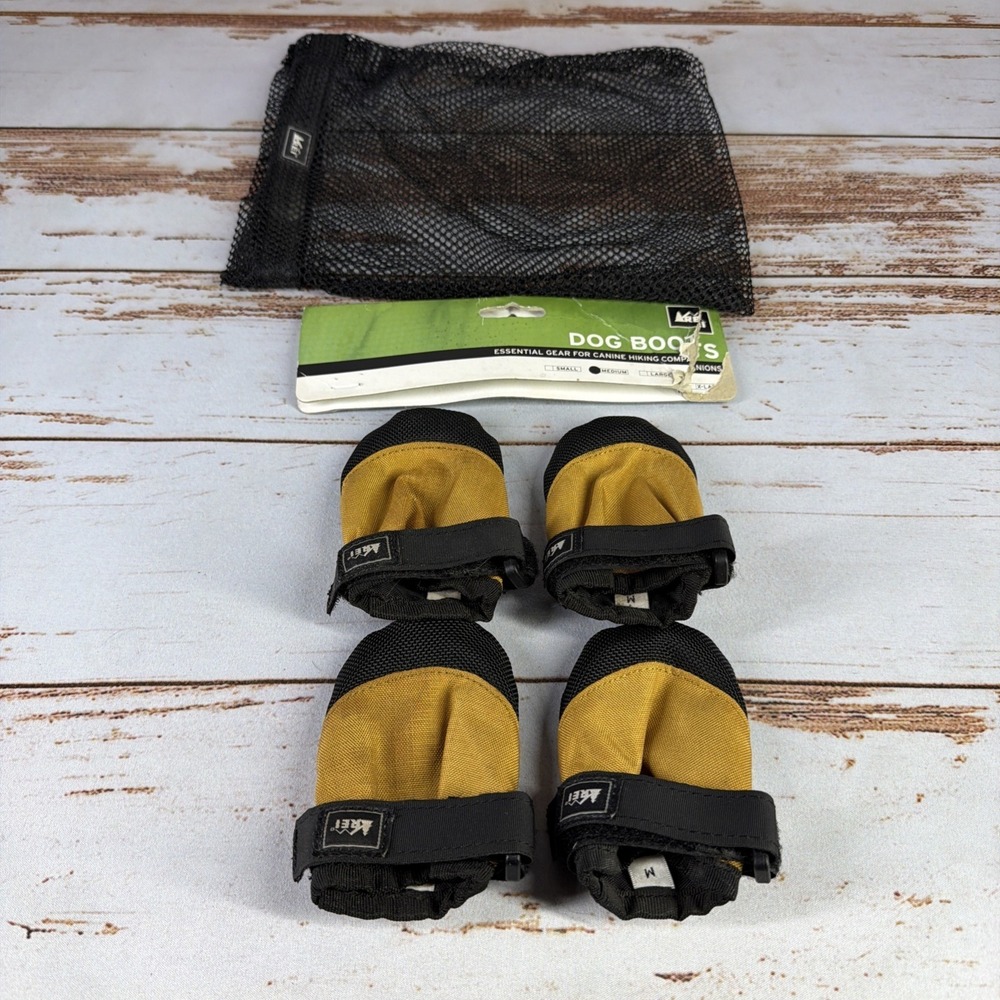REI Co-op Adventure Dog Boots Trailwear Paw Protection Size M Used w/ Bag